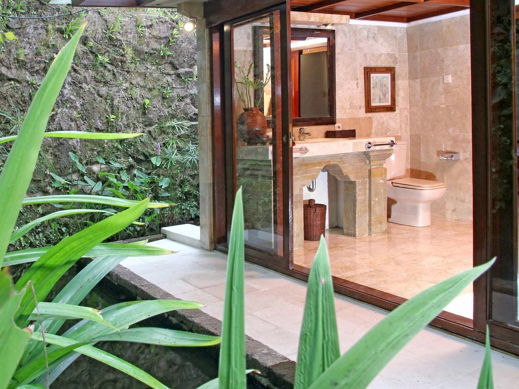 Toya Retreat Villa Теґалаланґ Номер фото